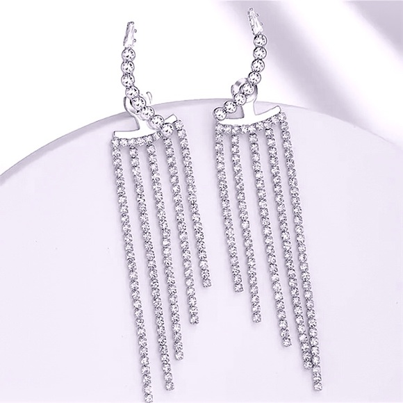⚜️[𝟯/$𝟮𝟴]⚜️NEW Long Tassel Rhinestone Jacket Earrings - Picture 9 of 11